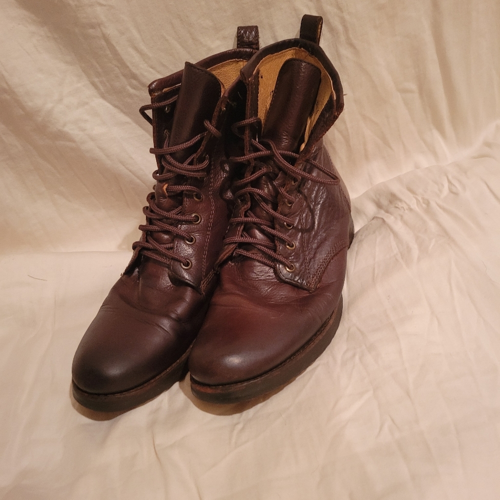 Frye Veronica combat boots